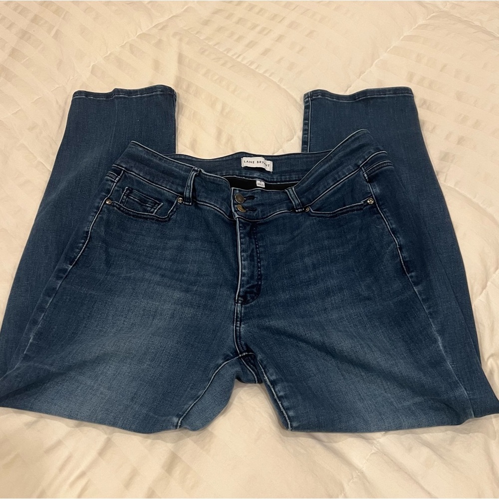 Lane Bryant high rise straight stretchy jean - size 16